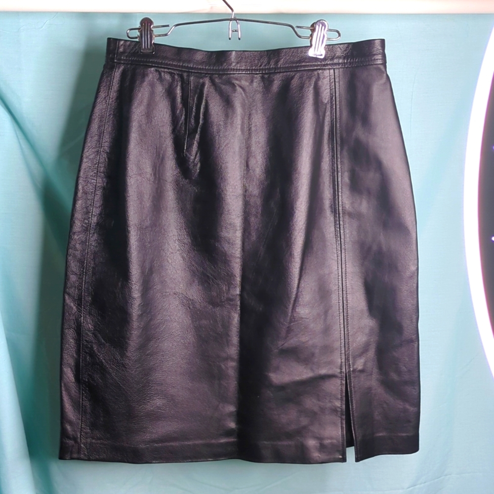 Tower Hill Collection black leather skirt 12 with slit